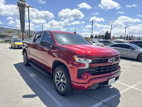 Used 2024 Chevrolet Silverado 1500 RST w/ Convenience Package II AWD/4WD image 1