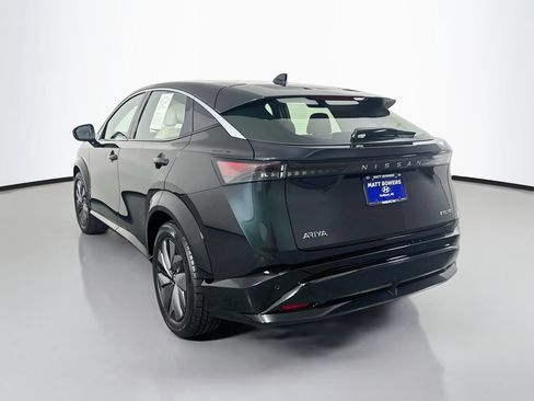 Used 2024 Nissan Ariya FWD image 7