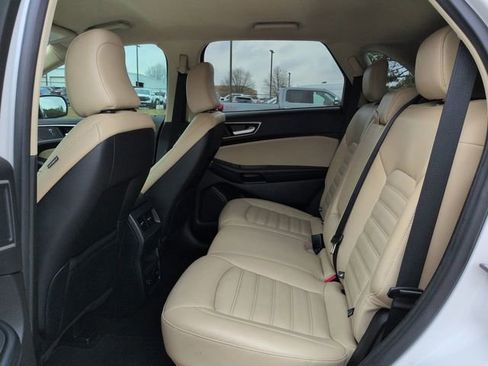 Certified 2022 Ford Edge SEL w/ Convenience Package image 14