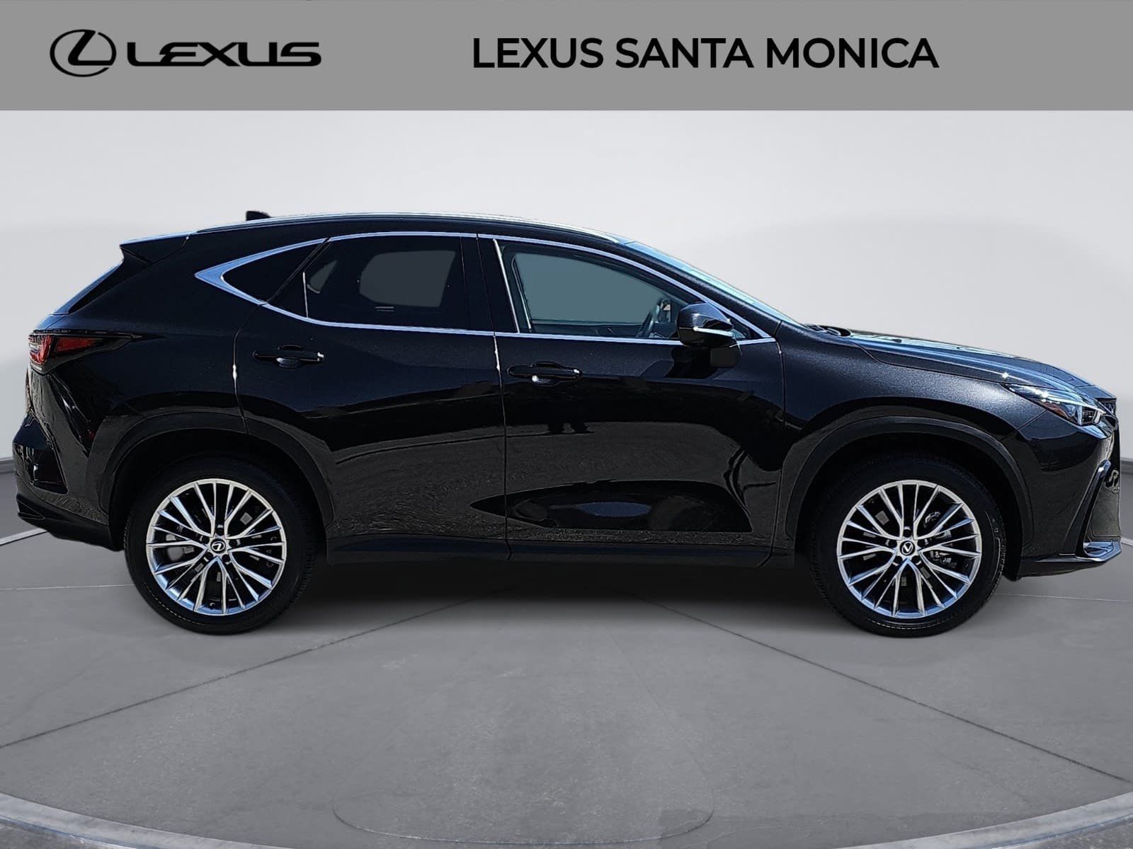 Used 2025 Lexus NX 350 AWD w/ Cold Area Package image 4