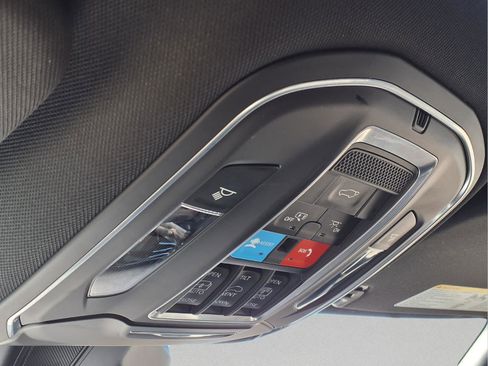 Used 2023 Jeep Wagoneer L Series III w/ Premium Group I image 19