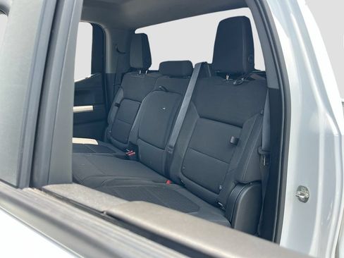 Used 2022 Chevrolet Silverado 1500 LT Trail Boss AWD/4WD image 23