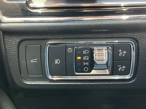 Used 2022 Lincoln Navigator L Reserve image 19