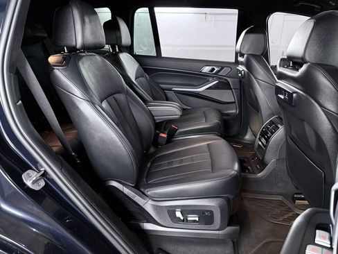 Used 2021 BMW X7 xDrive40i w/ M Sport Package image 36