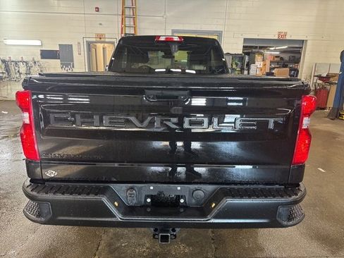 Used 2025 Chevrolet Silverado 1500 W/T w/ LPO, Dark Essentials Package image 5
