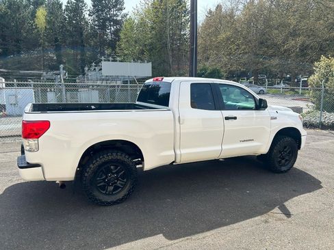 Used 2012 Toyota Tundra 4x4 Double Cab w/ Tow Pkg image 4