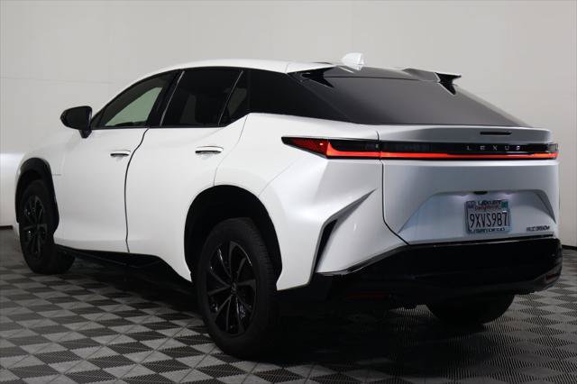 Certified 2026 Lexus RZ 350e 2WD w/ Accessory Package (2T) image 6