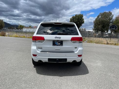 Used 2015 Jeep Grand Cherokee Overland w/ Advanced Technology Group AWD/4WD image 6