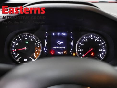 Used 2018 Jeep Renegade Altitude AWD/4WD image 18