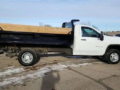 Used 2024 Chevrolet Silverado 3500 W/T w/ WT Convenience Package image 9