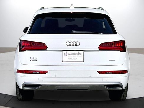 Used 2019 Audi Q5 2.0T Premium Plus w/ Premium Plus Package AWD/4WD image 8