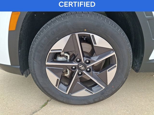 Certified 2025 Hyundai Tucson SEL AWD/4WD image 28