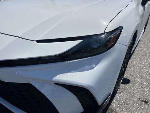 Used 2025 Toyota Camry SE FWD image 6
