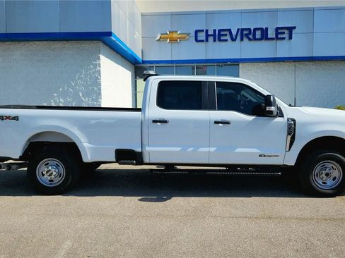 Used 2024 Ford F350 XL w/ XL Driver Assist Package AWD/4WD image 1