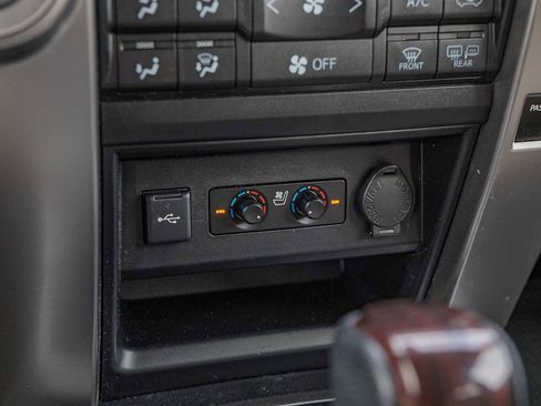 Used 2021 Toyota 4Runner Limited image 20