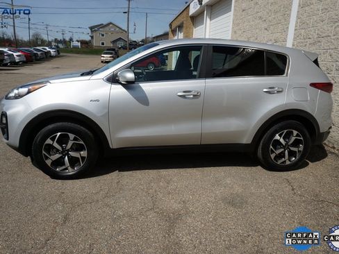 Used 2021 Kia Sportage LX image 4