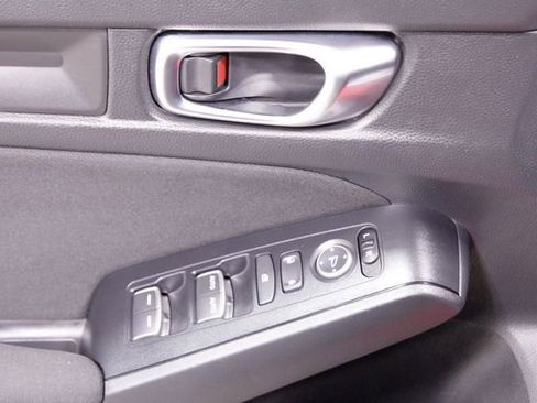 Certified 2025 Honda Civic Sport image 23