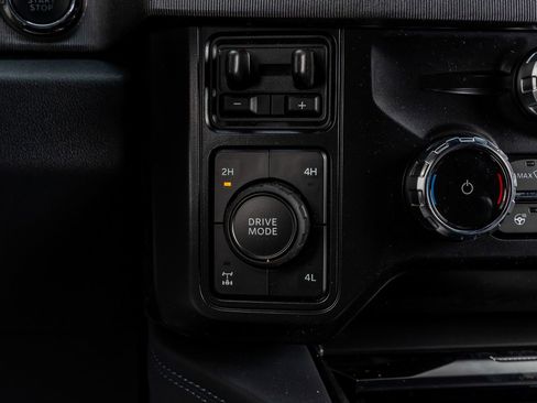 Used 2026 Ford F250 Platinum image 23