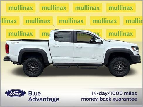 Used 2022 Chevrolet Colorado ZR2 w/ Colorado ZR2 Bison Edition AWD/4WD image 2