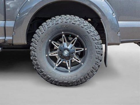 Used 2015 Ford F150 Lariat w/ Max Trailer Tow Package AWD/4WD image 9