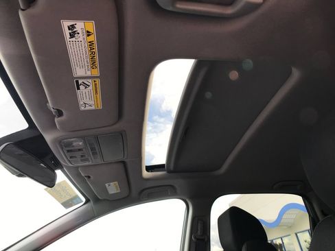 Certified 2022 Honda CR-V EX image 18