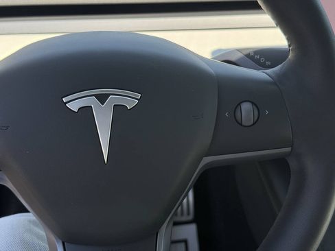 Used 2021 Tesla Model 3 Performance AWD/4WD image 18