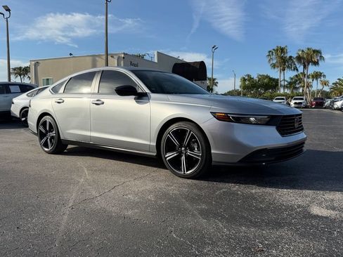 Used 2024 Honda Accord Sport image 2