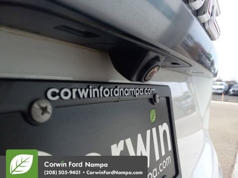 Used 2023 GMC Yukon AT4 image 29