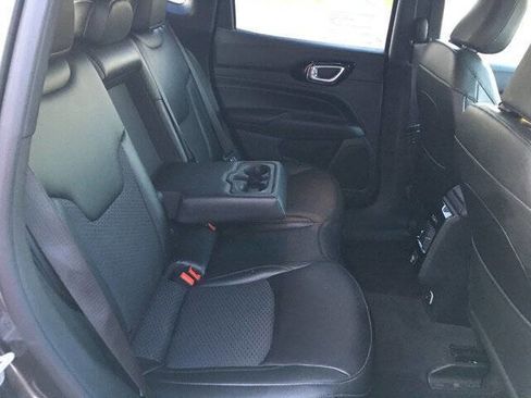 Used 2022 Jeep Compass Latitude image 25