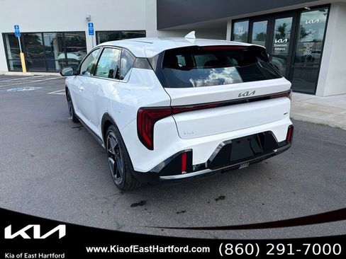 New 2026 Kia K4 GT-Line w/ GT-Line Premium Package FWD image 10