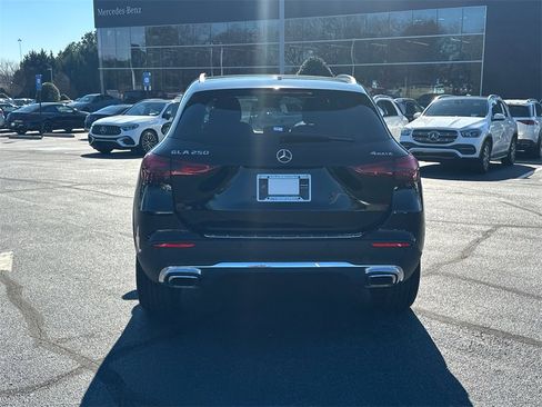 Certified 2026 Mercedes-Benz GLA 250 4MATIC image 6