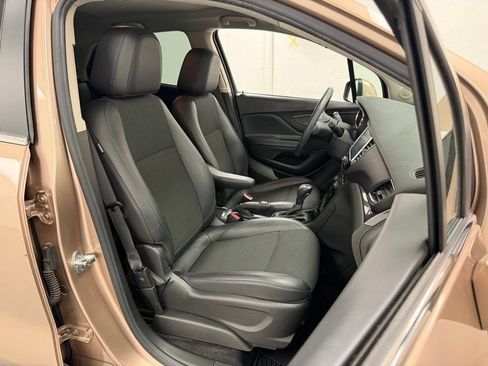 Used 2018 Buick Encore Preferred FWD image 11