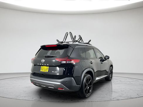 Used 2023 Nissan Rogue SL w/ SL Premium Package AWD/4WD image 3