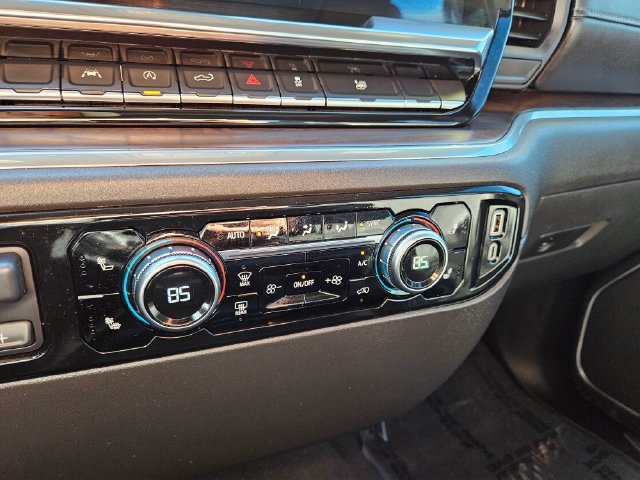 Used 2025 GMC Sierra 1500 SLT AWD/4WD image 33