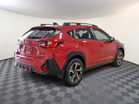 Used 2024 Subaru Crosstrek 2.0i Premium image 7
