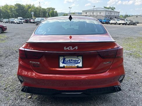 Used 2023 Kia Forte GT-Line w/ GT-Line Premium Package FWD image 7