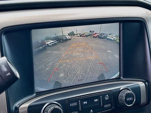 Used 2015 GMC Sierra 2500 Denali w/ Duramax Plus Package AWD/4WD image 10
