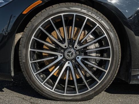 Used 2022 Mercedes-Benz S 500 S 500 image 17