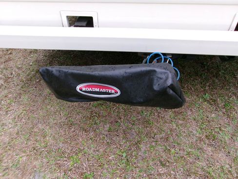 Used 2014 Ford E-450 and Econoline 450 Super Duty w/ Motorhome Prep Package RWD image 8