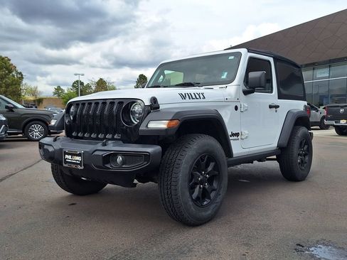 Used 2021 Jeep Wrangler Sport AWD/4WD image 7