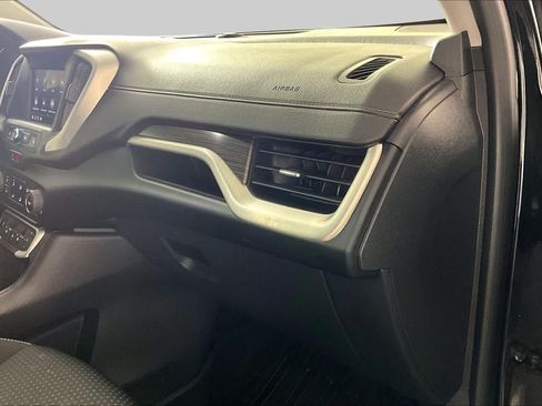 Used 2023 GMC Terrain SLE w/ Elevation Edition FWD image 17