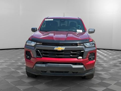 Used 2024 Chevrolet Colorado LT w/ LT Convenience Package AWD/4WD image 8