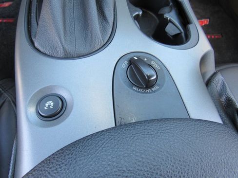 Used 2007 Chevrolet Corvette Convertible w/ Preferred Equipment Group image 23