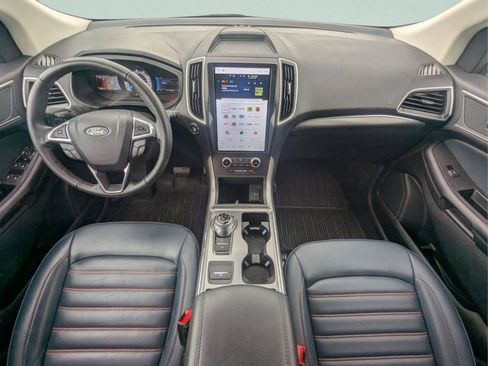 Used 2024 Ford Edge SEL w/ Sport Appearance Package AWD/4WD image 14