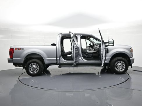 Used 2021 Ford F250 Lariat w/ Lariat Ultimate Package AWD/4WD image 25