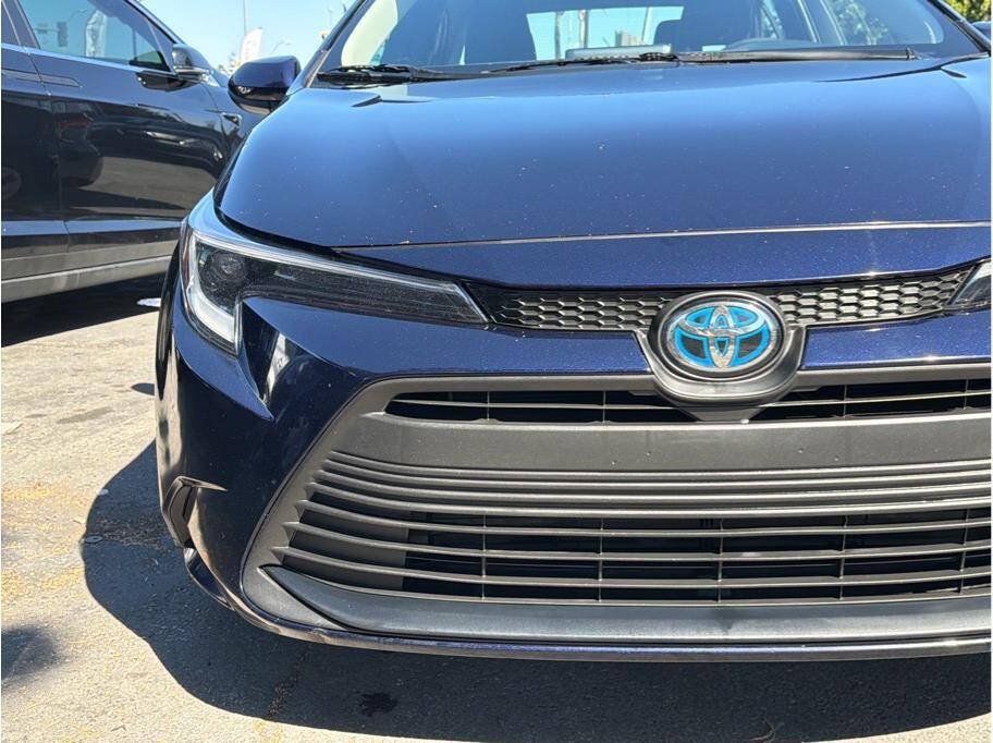 Used 2023 Toyota Corolla LE FWD image 26