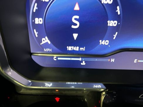 Used 2024 Chevrolet Silverado 3500 LT w/ Z71 Sport Edition image 21