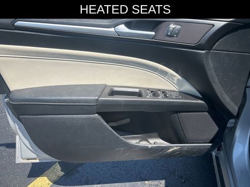 Used 2018 Ford Fusion Titanium AWD/4WD image 8