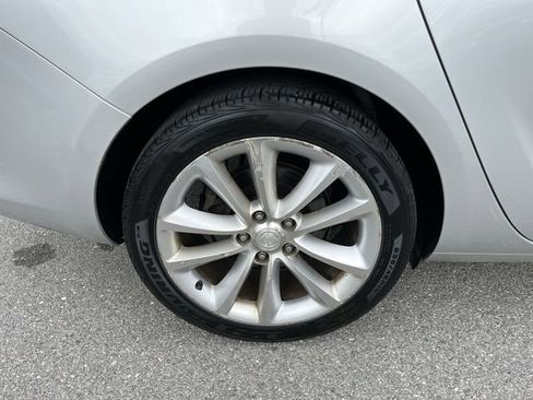 Used 2013 Buick Verano FWD image 20
