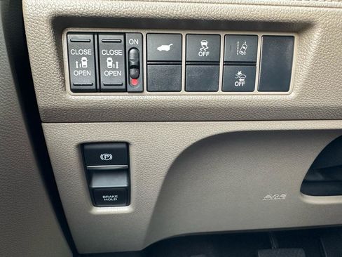 Used 2020 Honda Odyssey EX-L image 16